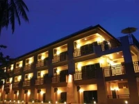 Lanta All Seasons Beach Resort 3*