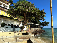 Koh Ngai Cliff Beach Resort