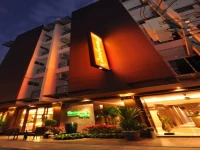 Hemingways Hotel 3*