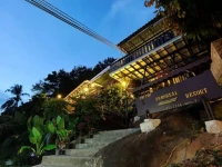 Phi Phi Arboreal Resort 3*