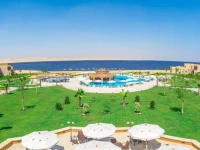 Byoum Lakeside Hotel 