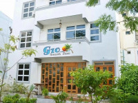G10 Beach Inn