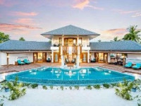 The Signature Collection by Hideaway