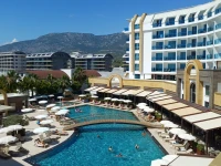 Lumos Deluxe Resort Hotel&Spa 5*