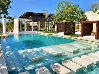 THE BALE NUSA DUA (only adults 16+)