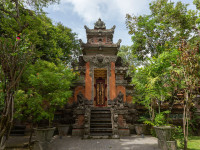 PURI SANTRIAN