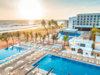 HOTEL RIU
