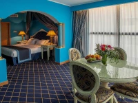 MOSCOW HOTEL 4*