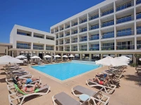 NELIA GARDENS 3*