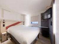 IBIS BUDGET BORDEAUX CENTRE MERIADECK 2*