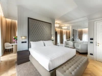 THE GLAMORE MILANO DUOMO 5*