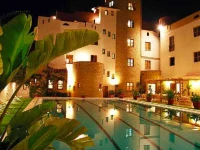 TRE TORRI 3*