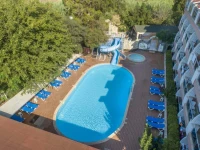 APERION BEACH HOTEL 3*