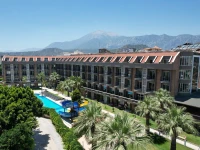 CAMYUVA BEACH HOTEL 4*
