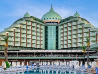 DELPHIN PALACE