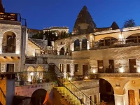 ELEGANCE CAVE SUITES 3*