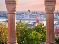 FULL MOON BUDAPEST 3*