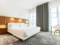 HOTEL C 2