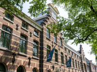 YAYS AMSTERDAM MARITIME BY NUMA (EX.OOSTENBURGERGRACHT)
