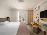 PENSION DELFIN 3*