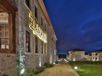Elevres Stone House Hotel. 