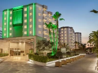 Wyndham Garden Lara 5*
