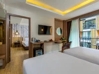 Glow Ao Nang Krabi 4*