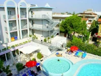 Palace 4*