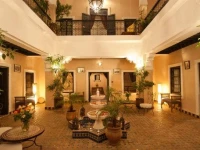 Riad Azalia 