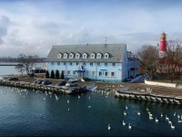Zolotoy Yakor Hotel