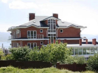 Malaya Zemlya hotel