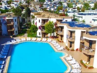 Hira Beach 4*