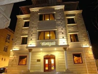 Atropat Hotel 5*
