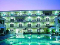 Paragon Place 3*