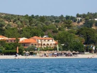 Atrium 4*