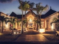 Villas Caroline 3*