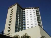 Continental 4*