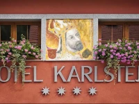 Karlstejn 4*