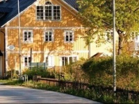 Pensionat Lovangen 2*
