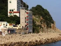 Geoje Tour House 2*