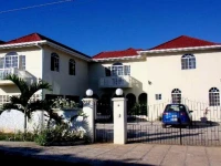 Retreat Guesthouse Luxury Suites 3*