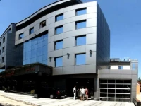 Cosmopolitan 4*
