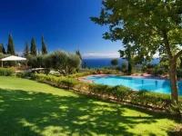 Felix Residence 