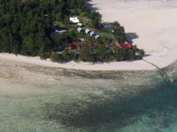 Carp Island Resort Koror