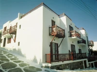 Petasos Town 3*