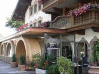 Tyrolis Hotel 4*