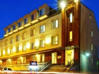 Minotel Barsam Suites  4*