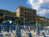 Hotel Monique 3*