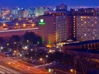 Holiday Inn Toronto International Airport 3*