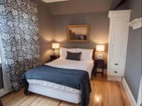 Hillhurst Inn 4*